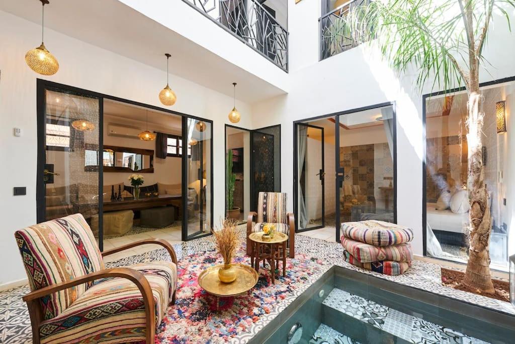Riad Miloud En Exclusivite 10 P Au Coeur De La Medina مراكش المظهر الخارجي الصورة
